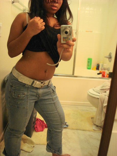 Slightly chubby Thai girl but still so fuckable