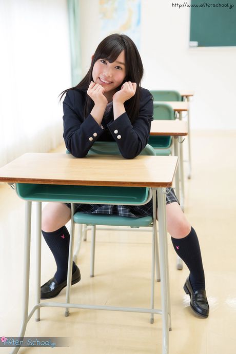 Sexy Japanese schoolgirl Kasugano Yui strips and shows her perfect ass