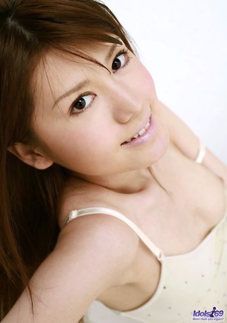 Nanami Wakase - Japanese teen cutie is sweet and hot