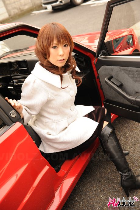 Stunning Japanese babe Yuko Morita strips and shows her hot body in boots