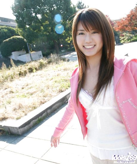 Amazing japanese cutie Nanami Wakase in sexy undies reveals her ass outside